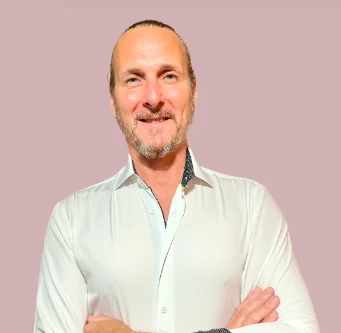 Ed Lyons — Director of Strategic Partnerships, House Lyons serviced accommodation team